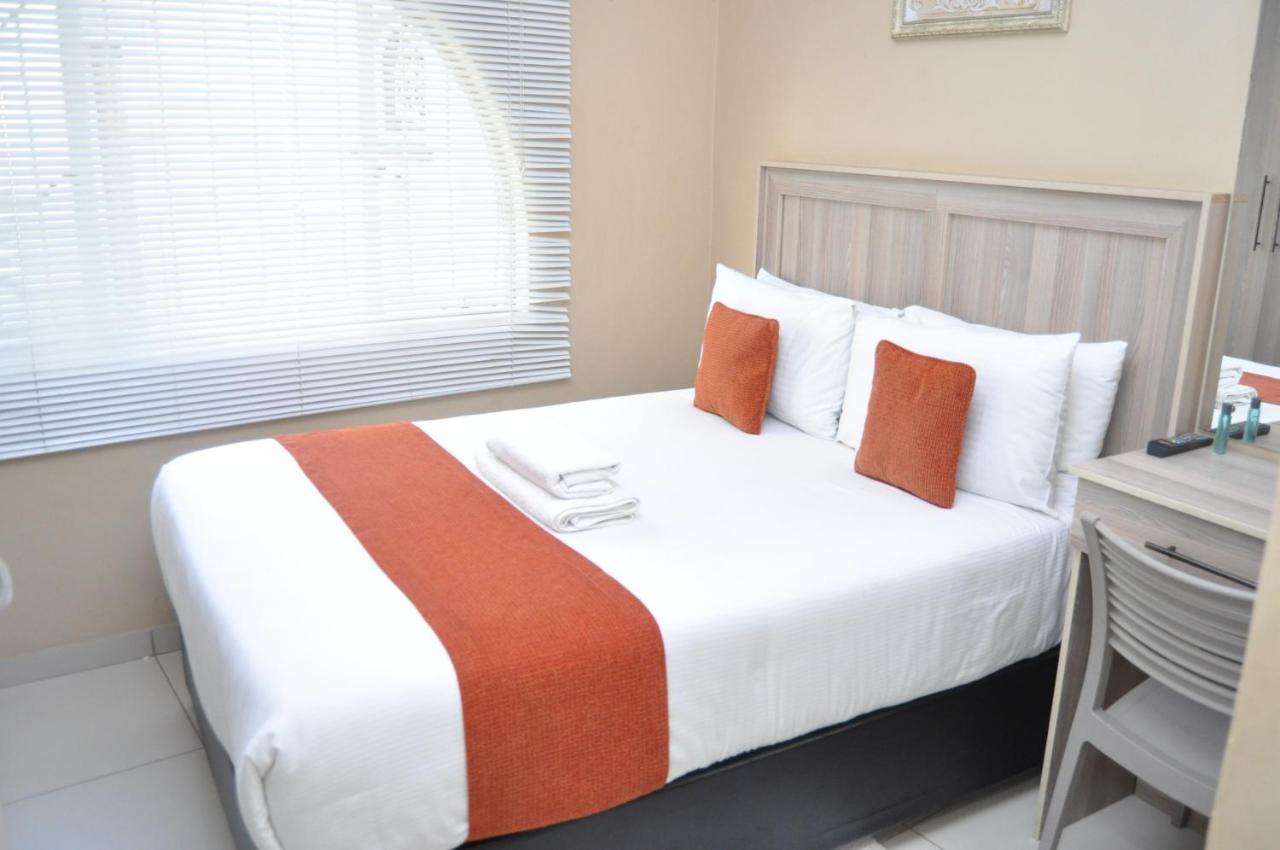 Bridgeville Guest House Γκαμπορόνε Εξωτερικό φωτογραφία