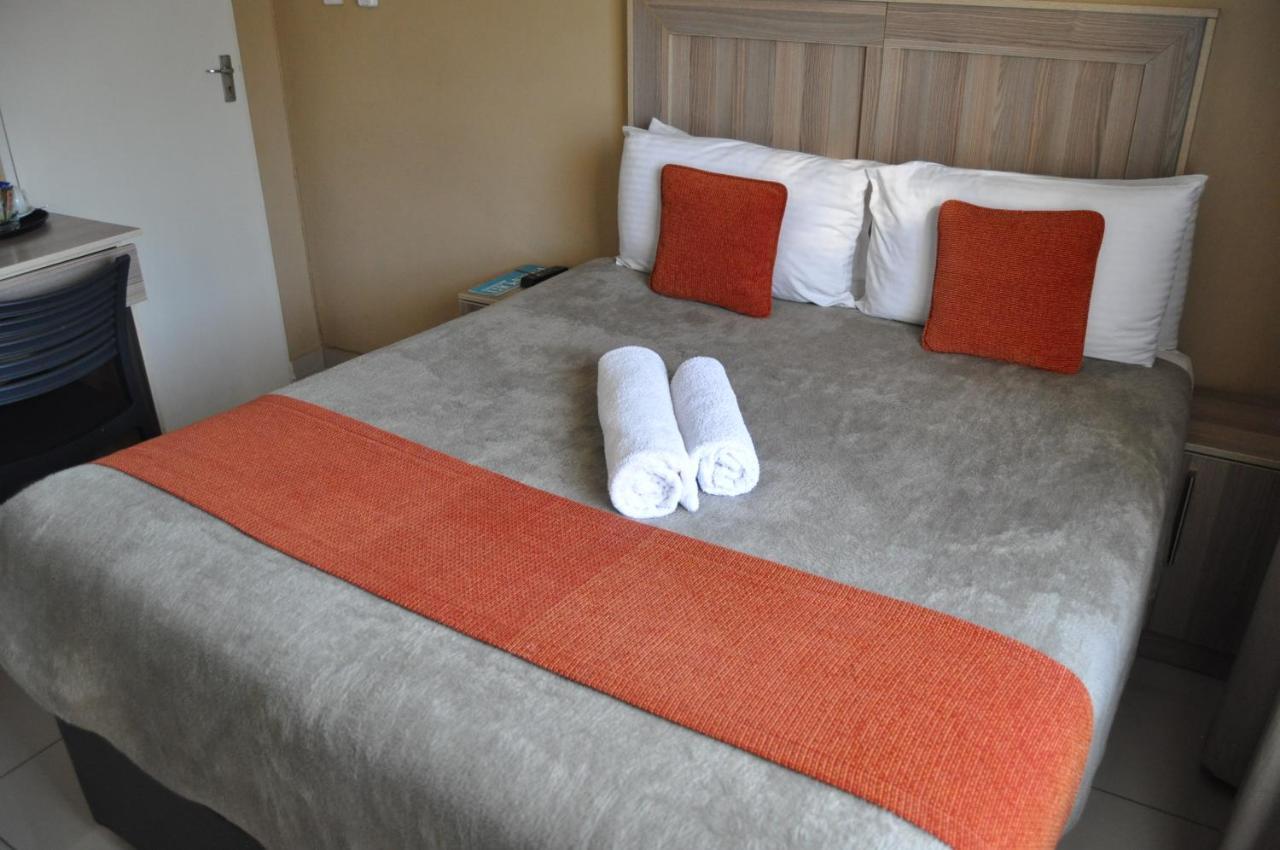 Bridgeville Guest House Γκαμπορόνε Εξωτερικό φωτογραφία