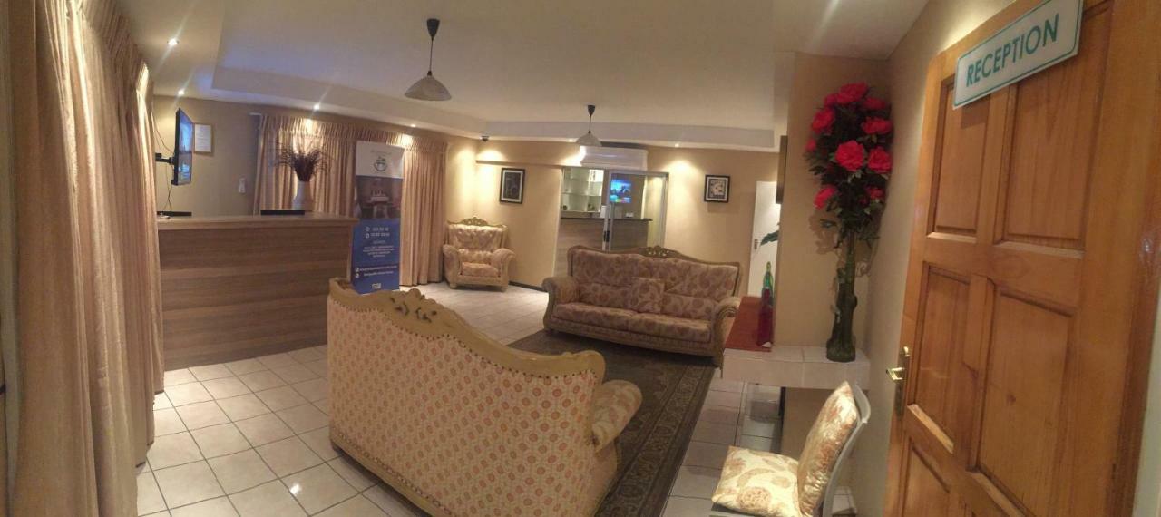 Bridgeville Guest House Γκαμπορόνε Εξωτερικό φωτογραφία