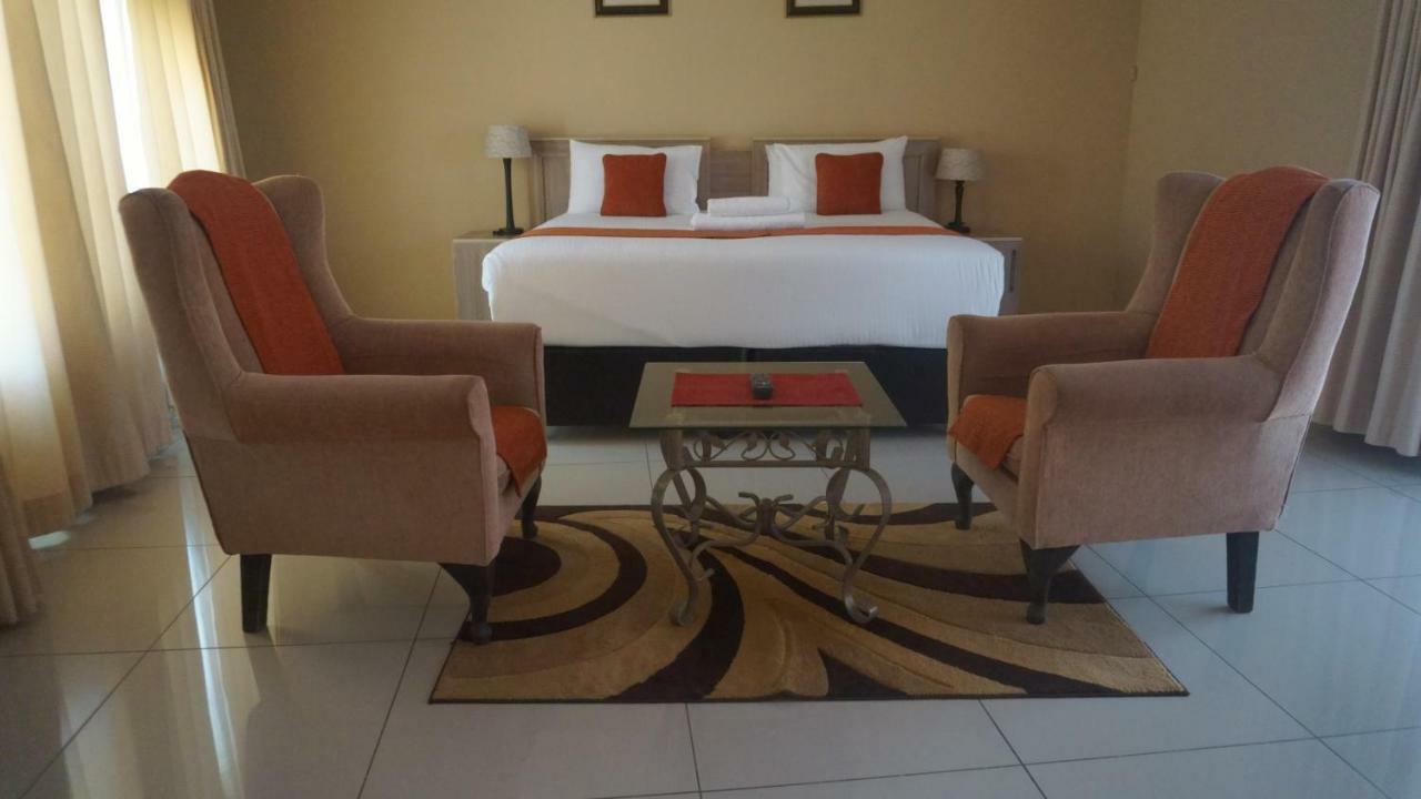 Bridgeville Guest House Γκαμπορόνε Εξωτερικό φωτογραφία