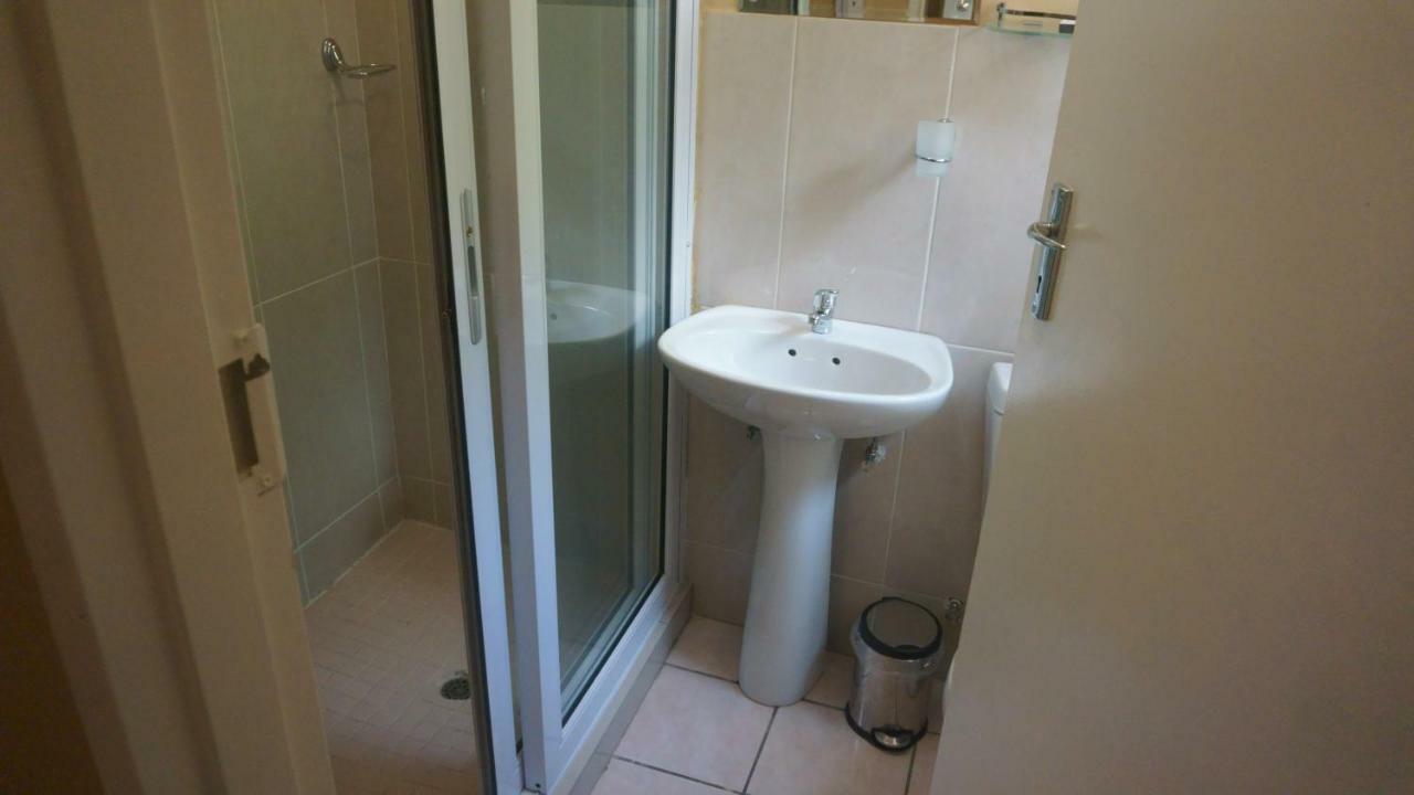Bridgeville Guest House Γκαμπορόνε Εξωτερικό φωτογραφία